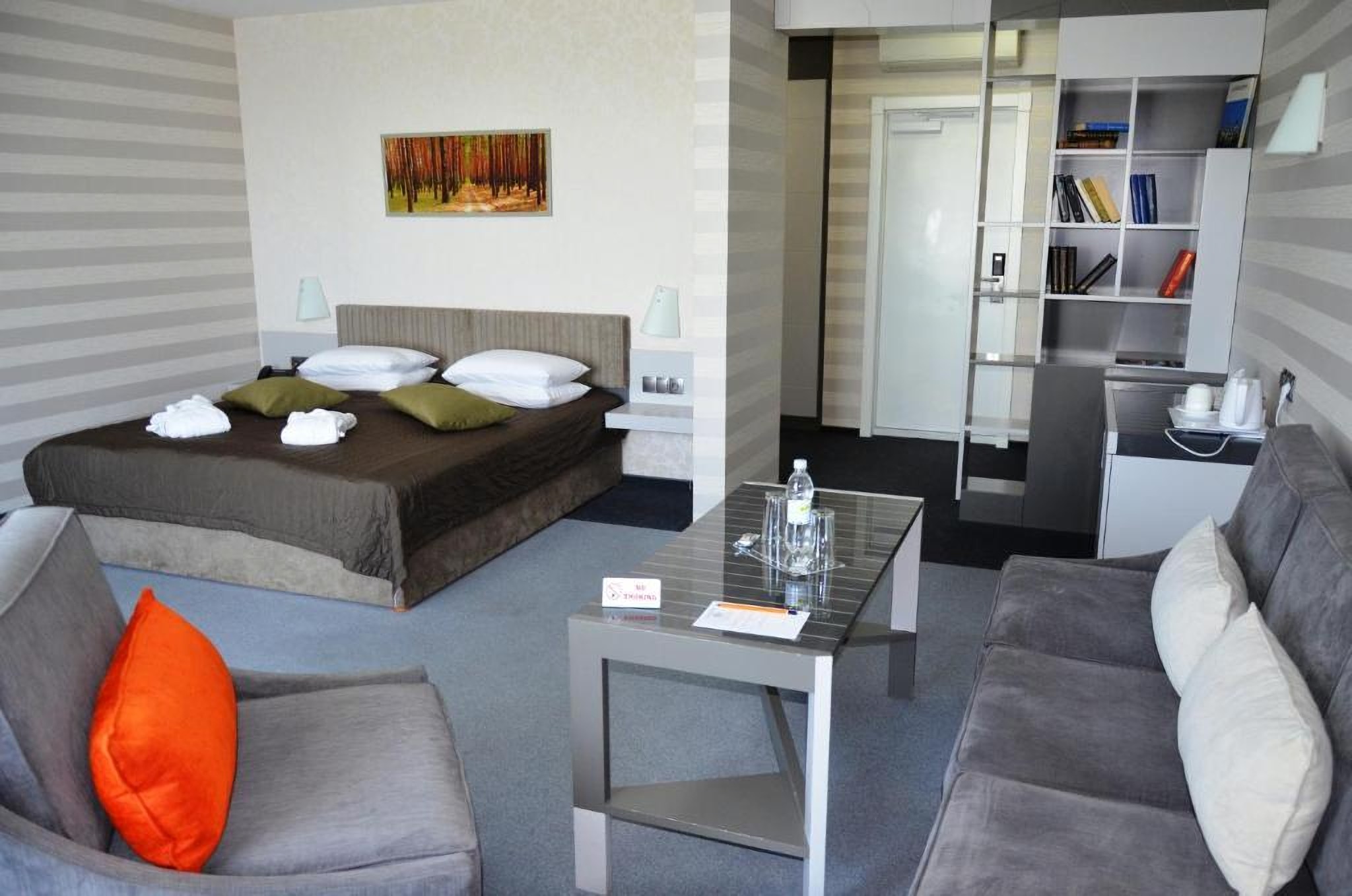 A Suite in Villa Four Rooms